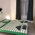 Big Homebase With Billardtable Apartment *
