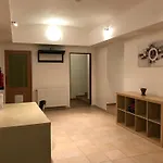 Big Homebase With Billardtable Apartment Prague