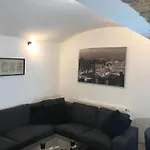 Apartment Big Homebase With Billardtable Prague